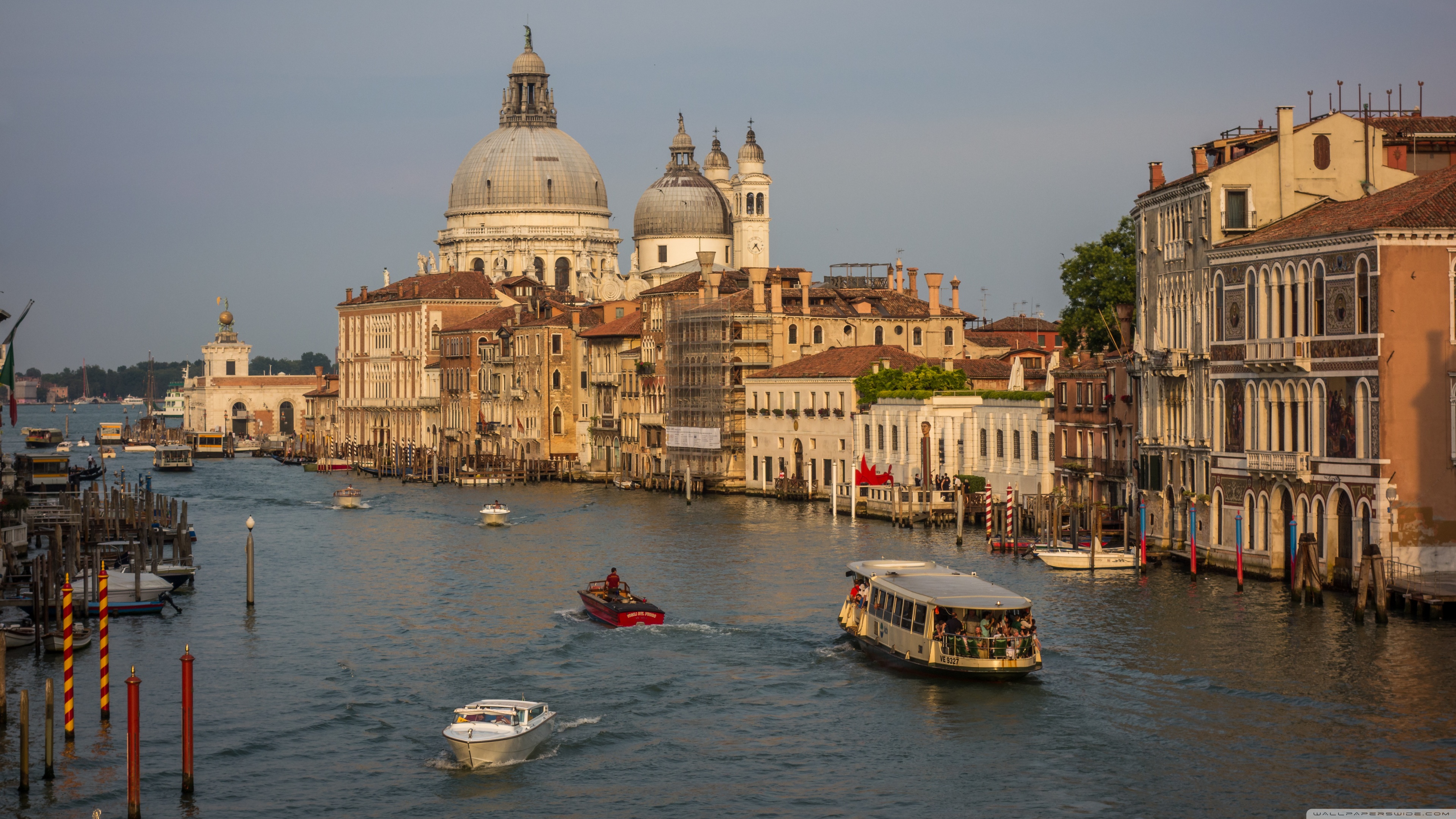 Venice Canals 4k HD Desktop Wallpaper For Ultra Tv Wide