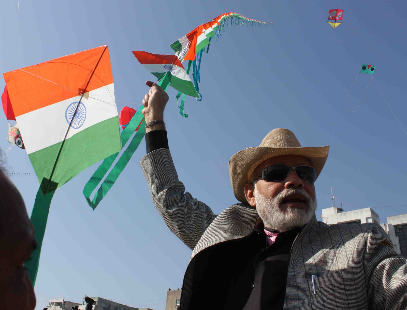Wallpaper Festival Narendra Modi Fly Kites New