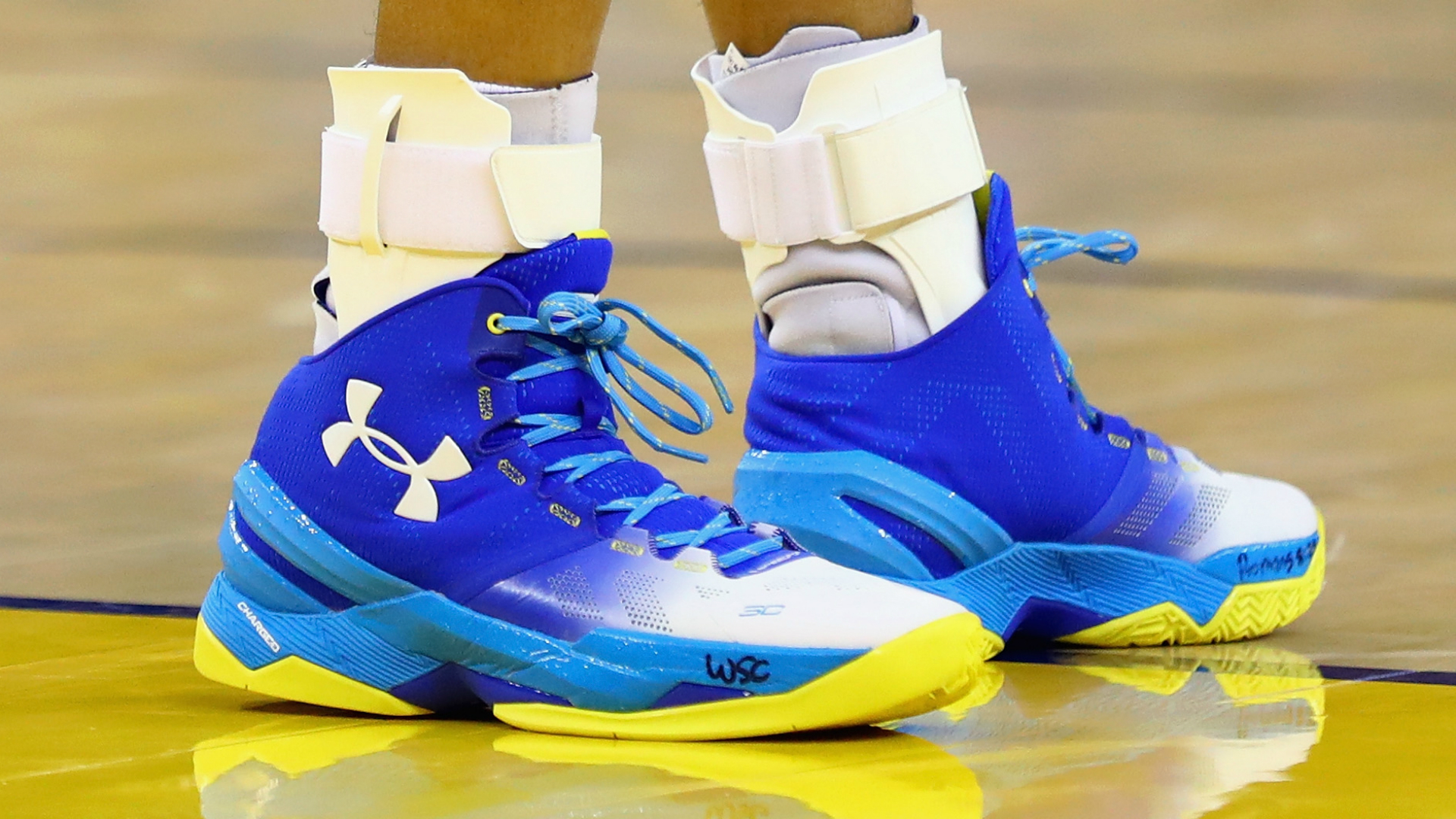 steph curry bible shoes