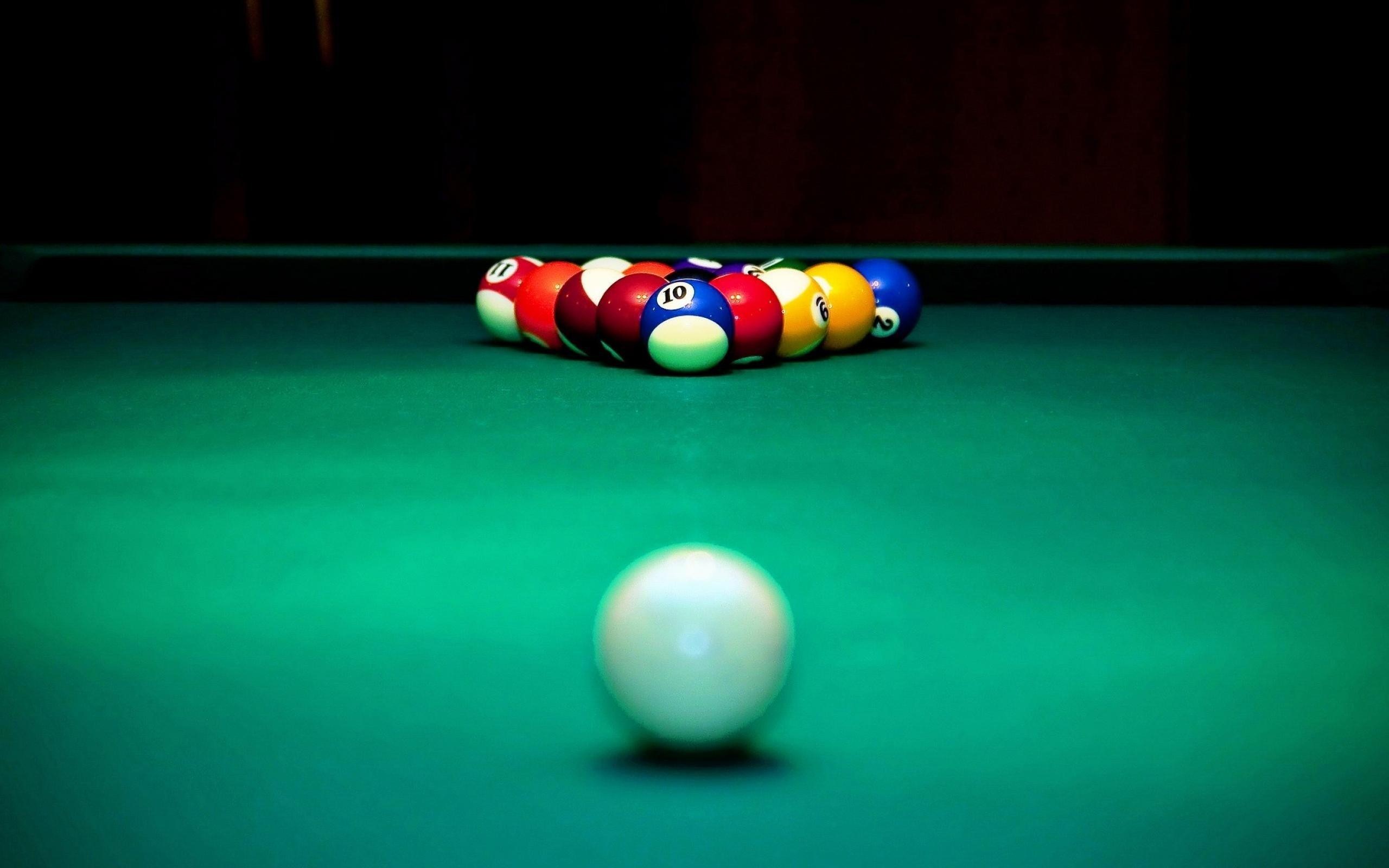 Billiards Table And Balls Wallpaper HD
