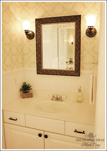 Small Bathroom Makeovers Easy Bathroom Decorating Ideas 357x504