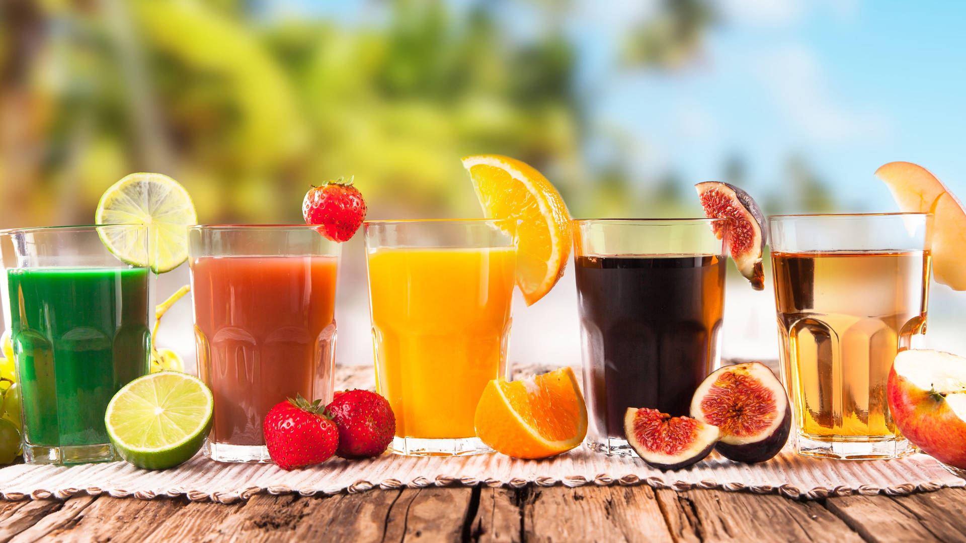 Tropical Drink Wallpaper