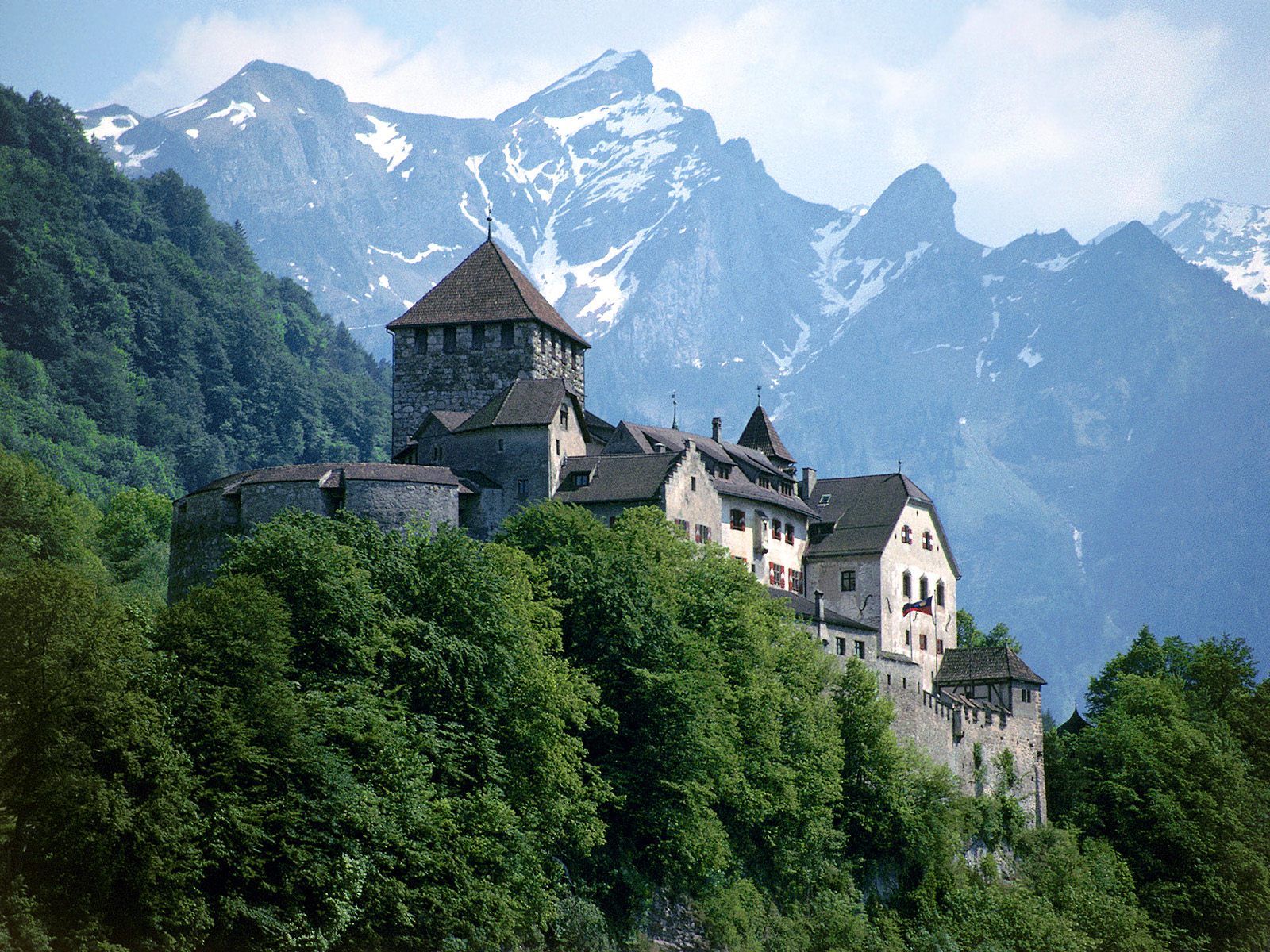 Vaduz Castle Liechtenstein Picture Photo Wallpaper