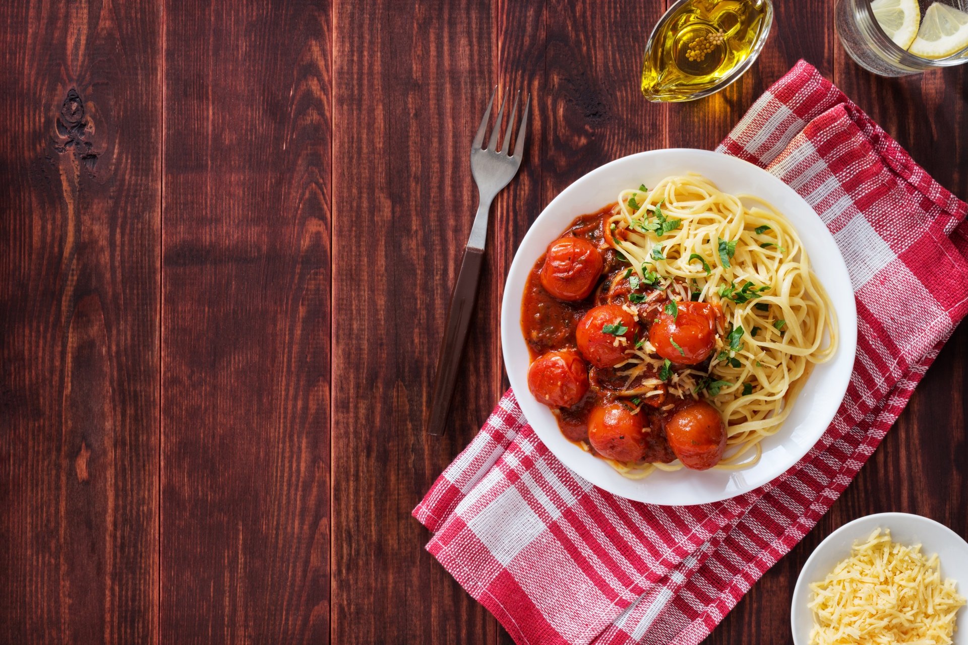Still Life Tomato Pasta Food Meal 4k Ultra HD Wallpaper