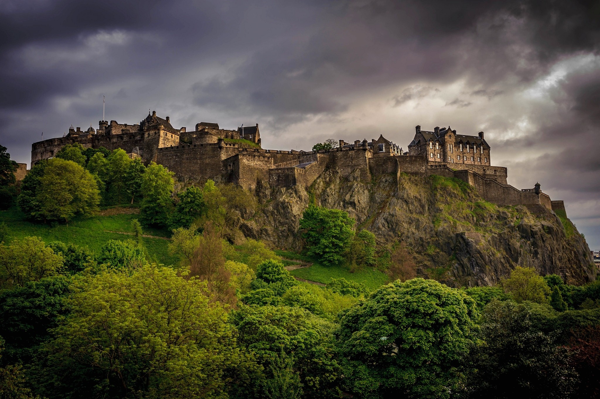 Wallpaper Landscapes Castles Trees Europe Scotland Edinburgh