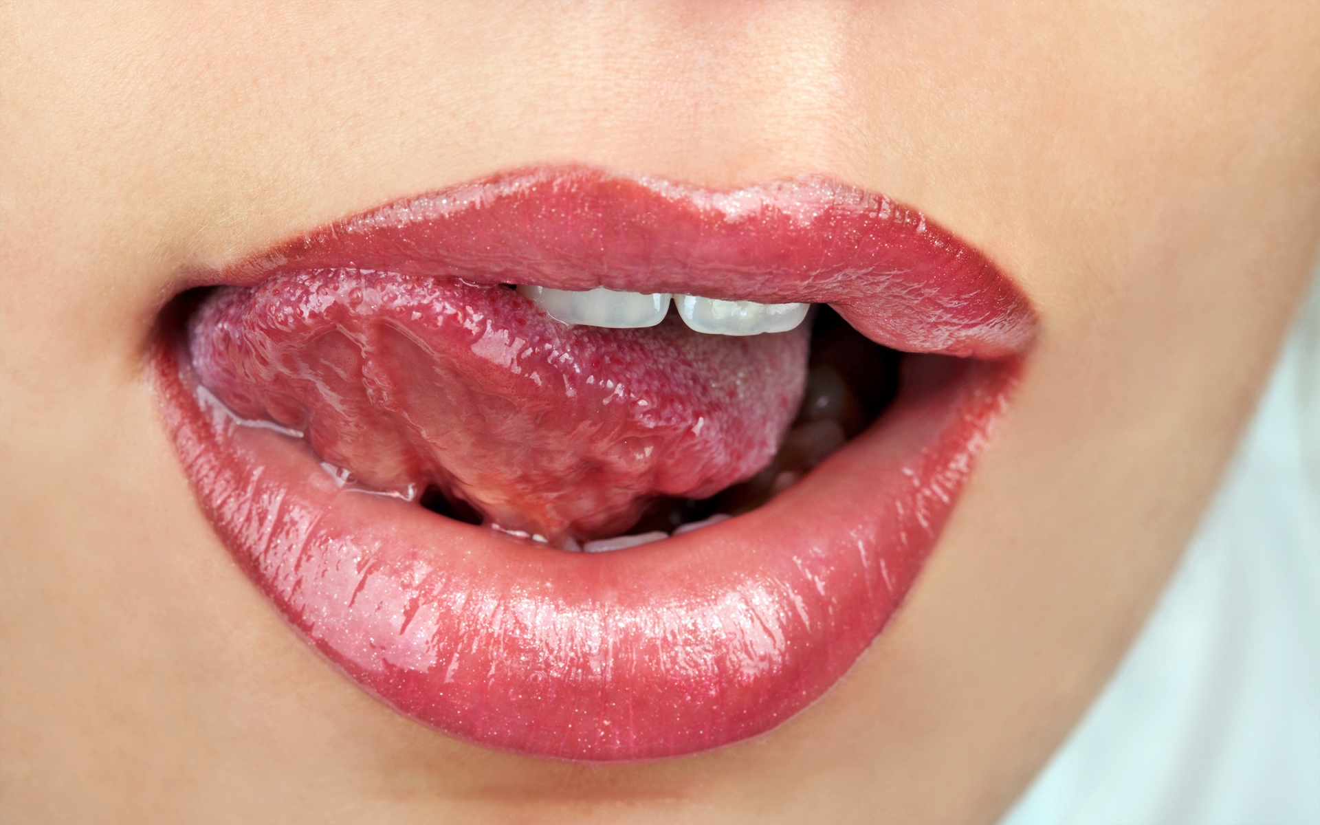 Women Quotes And Lips