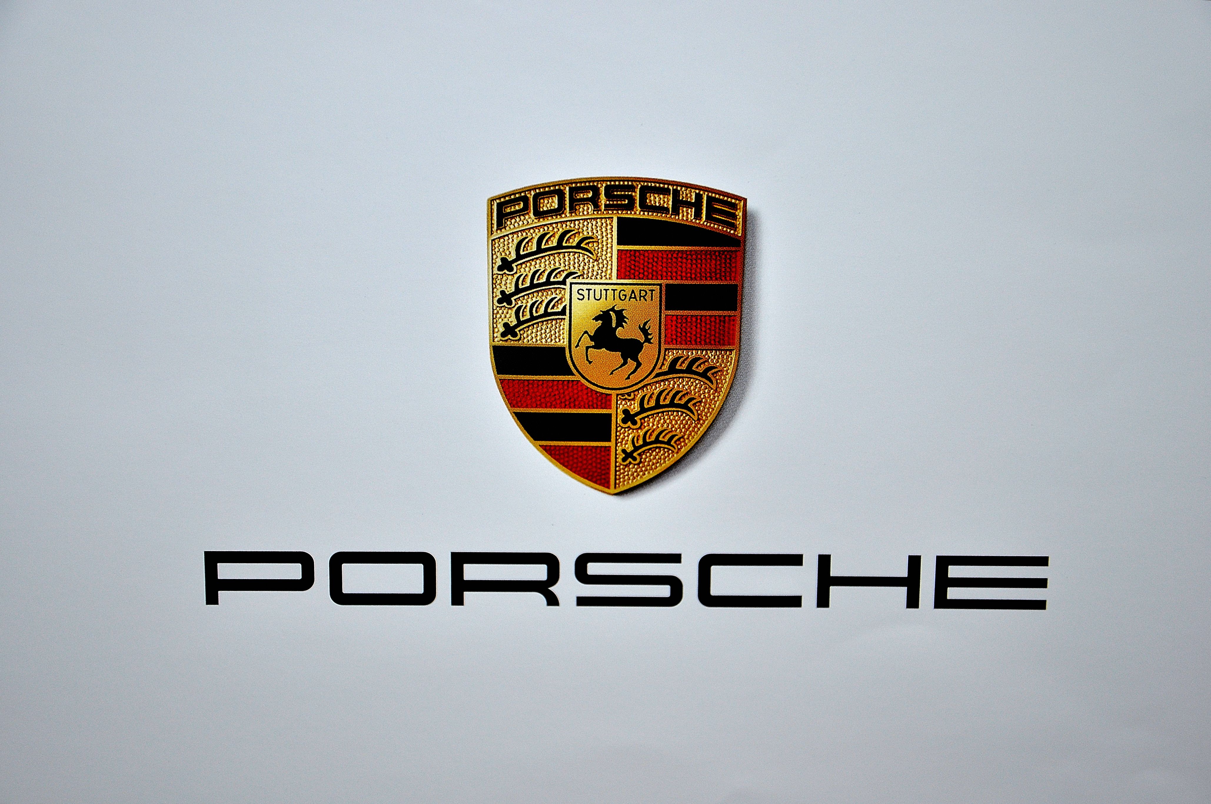 Porsche Emblem Wallpaper Porsche logo by jube96