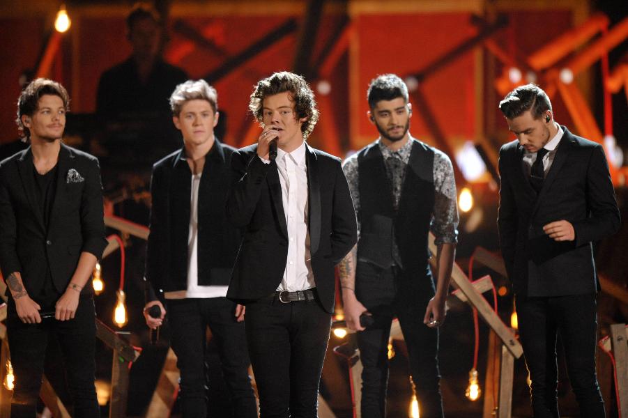 Louis Tomlinson Niall Horan Harry Styles Zayn Malik Liam Payne