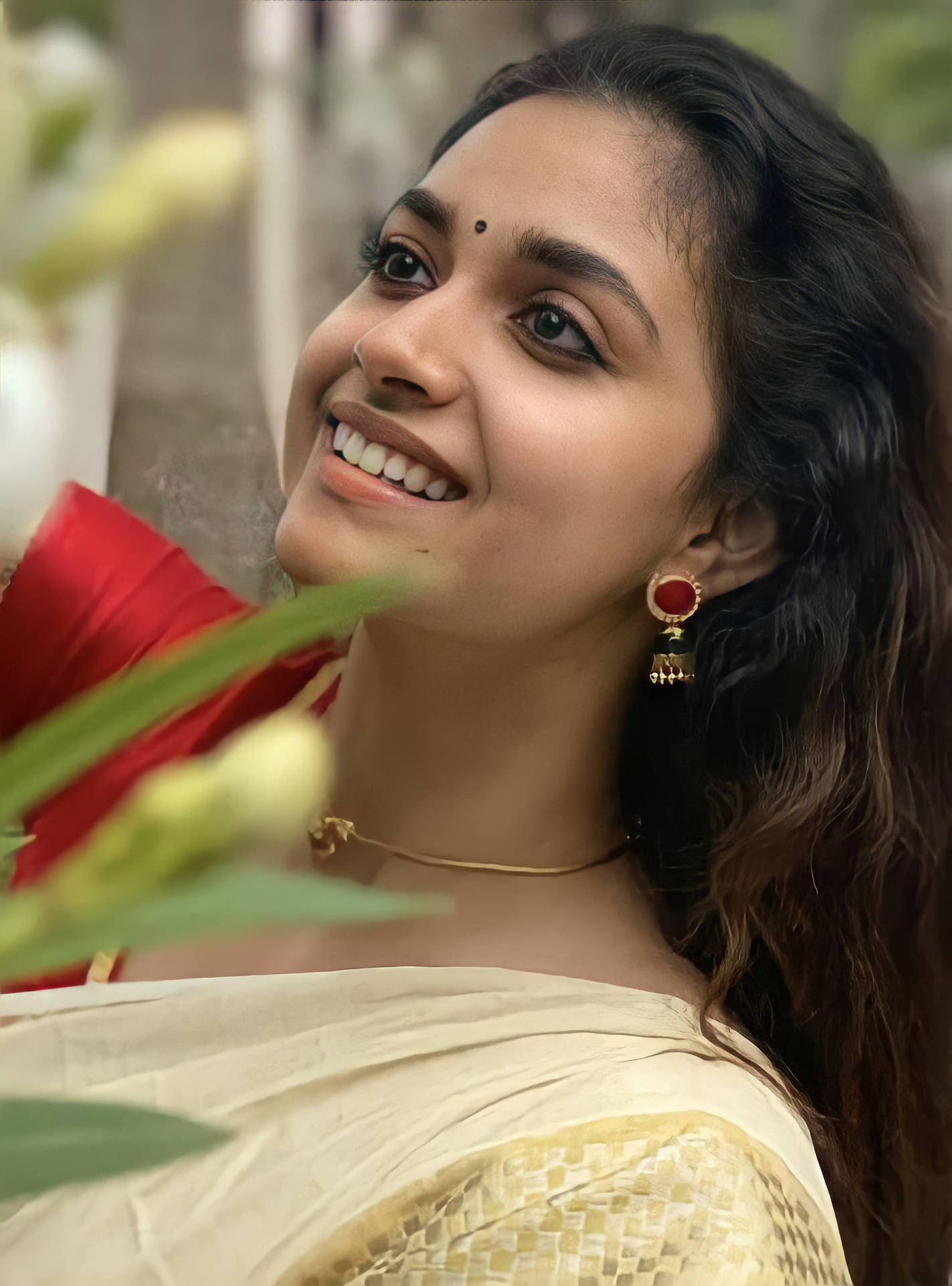 Keerthi Suresh Wallpaper