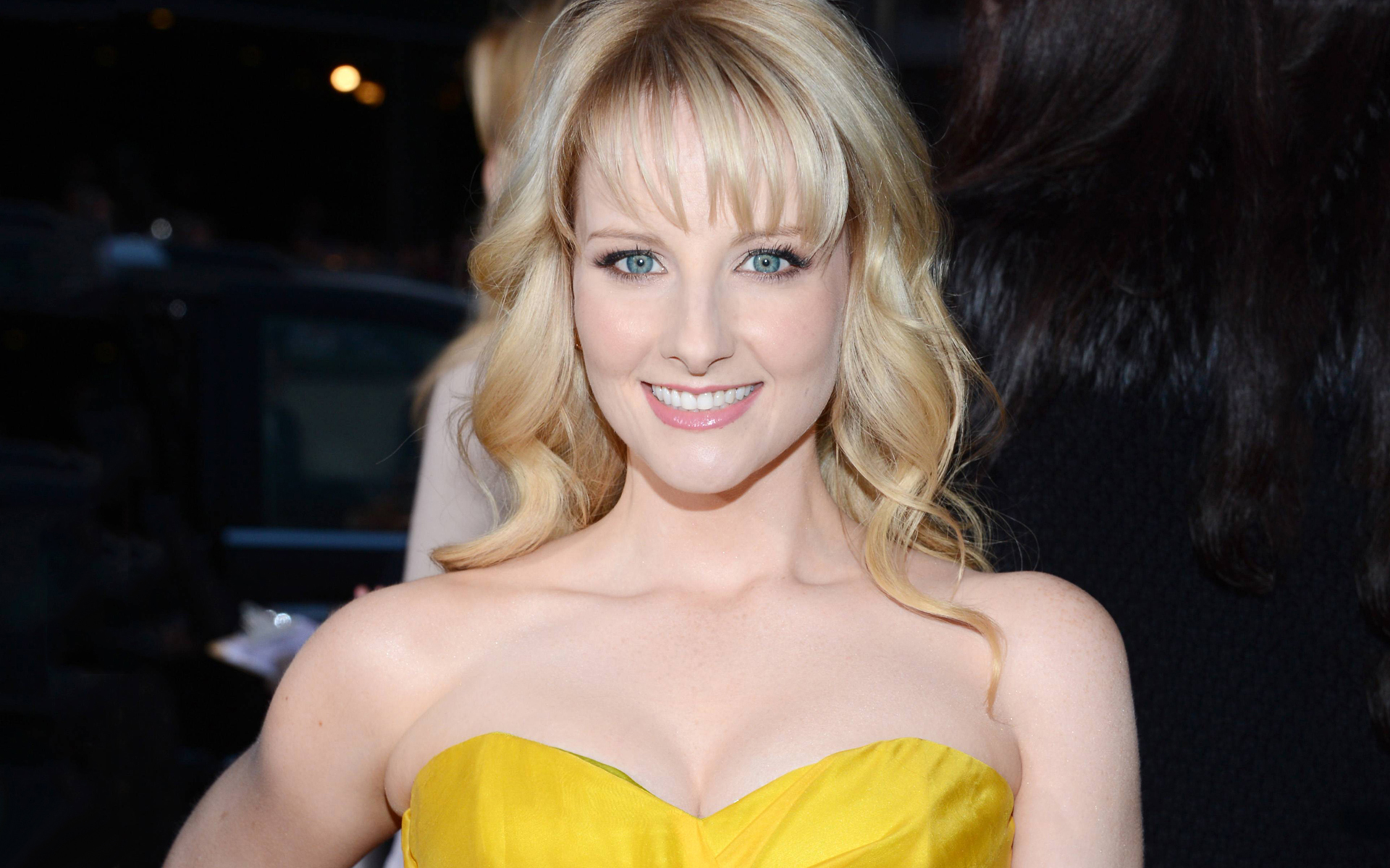 Images melissa rauch sexy 33 Hottest