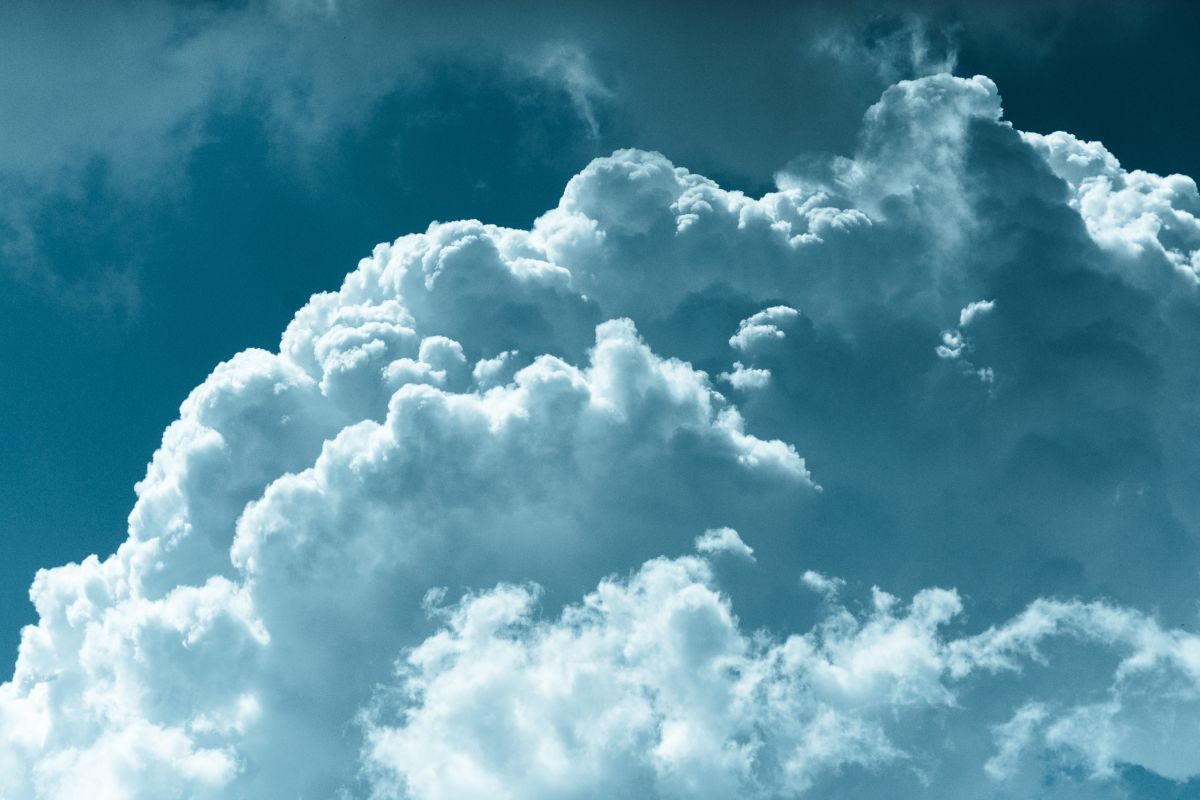 Wallpaper Of The Week Clouds Expedia Travel Cloud Photos
