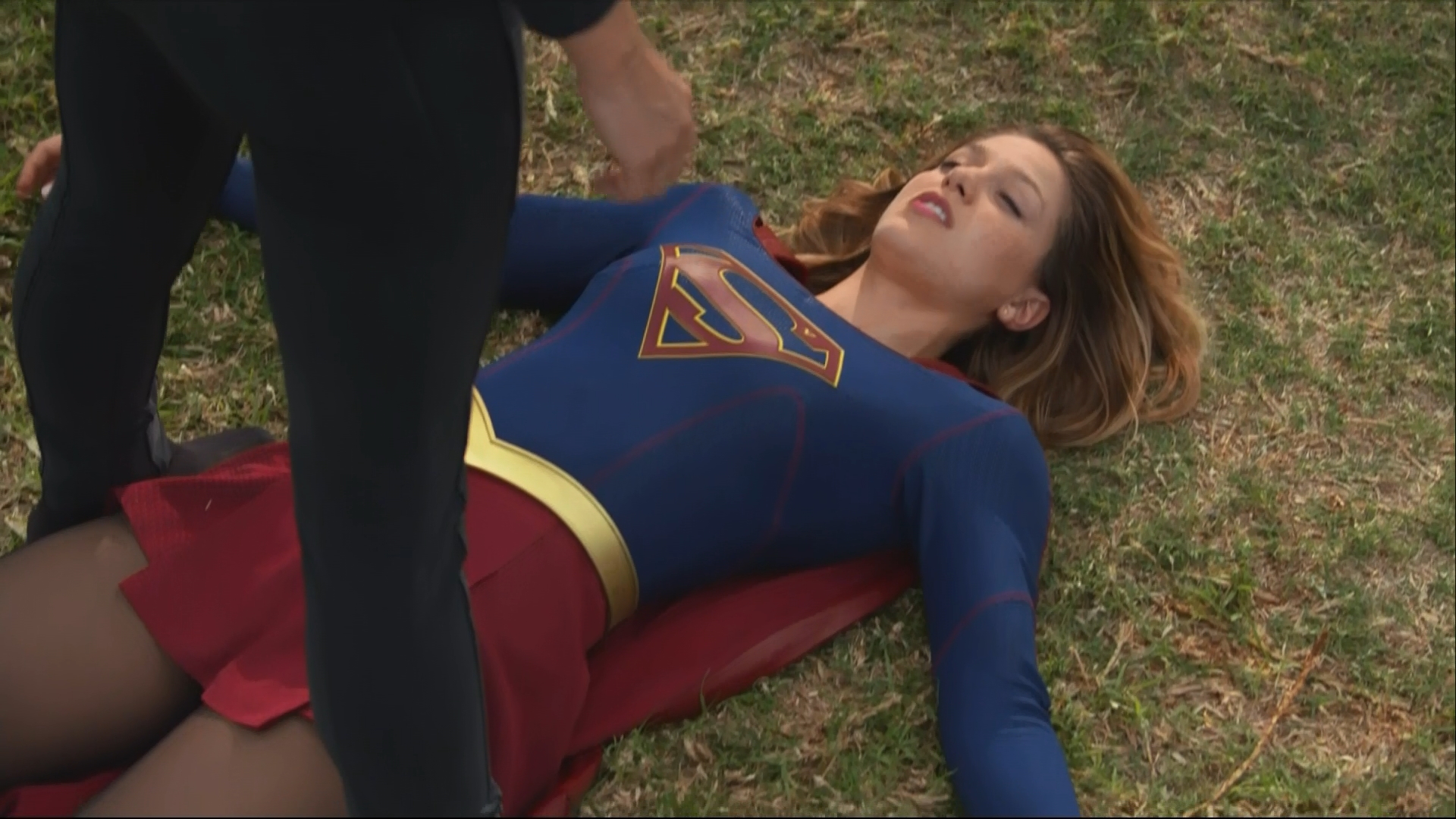 Back To Post Melissa Benoist Supergirl S01e08 Hostile Takeover