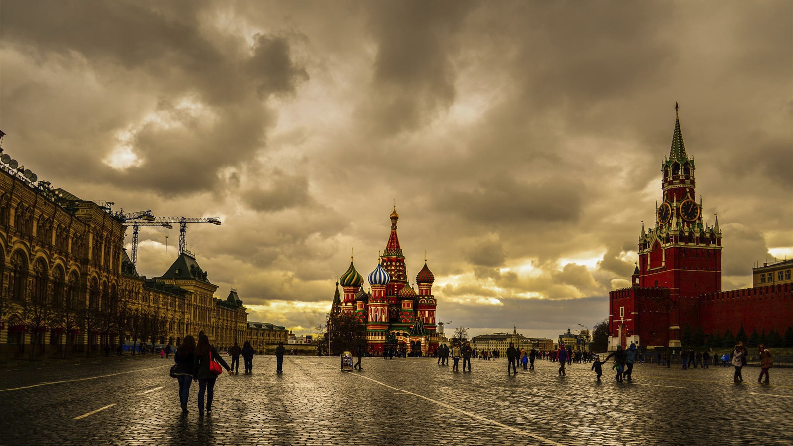 Moscow Red Square Dusk Cloudy Sky Wallpaper