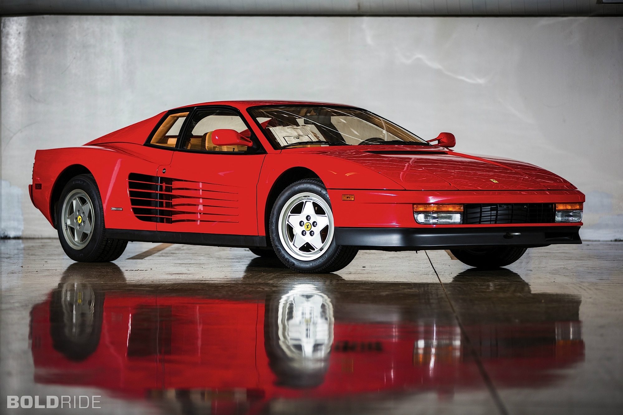 Ferrari Testarossa Image