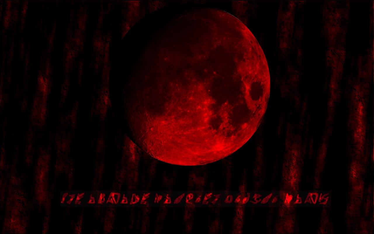 Red Moon Wallpaper By Degwin9