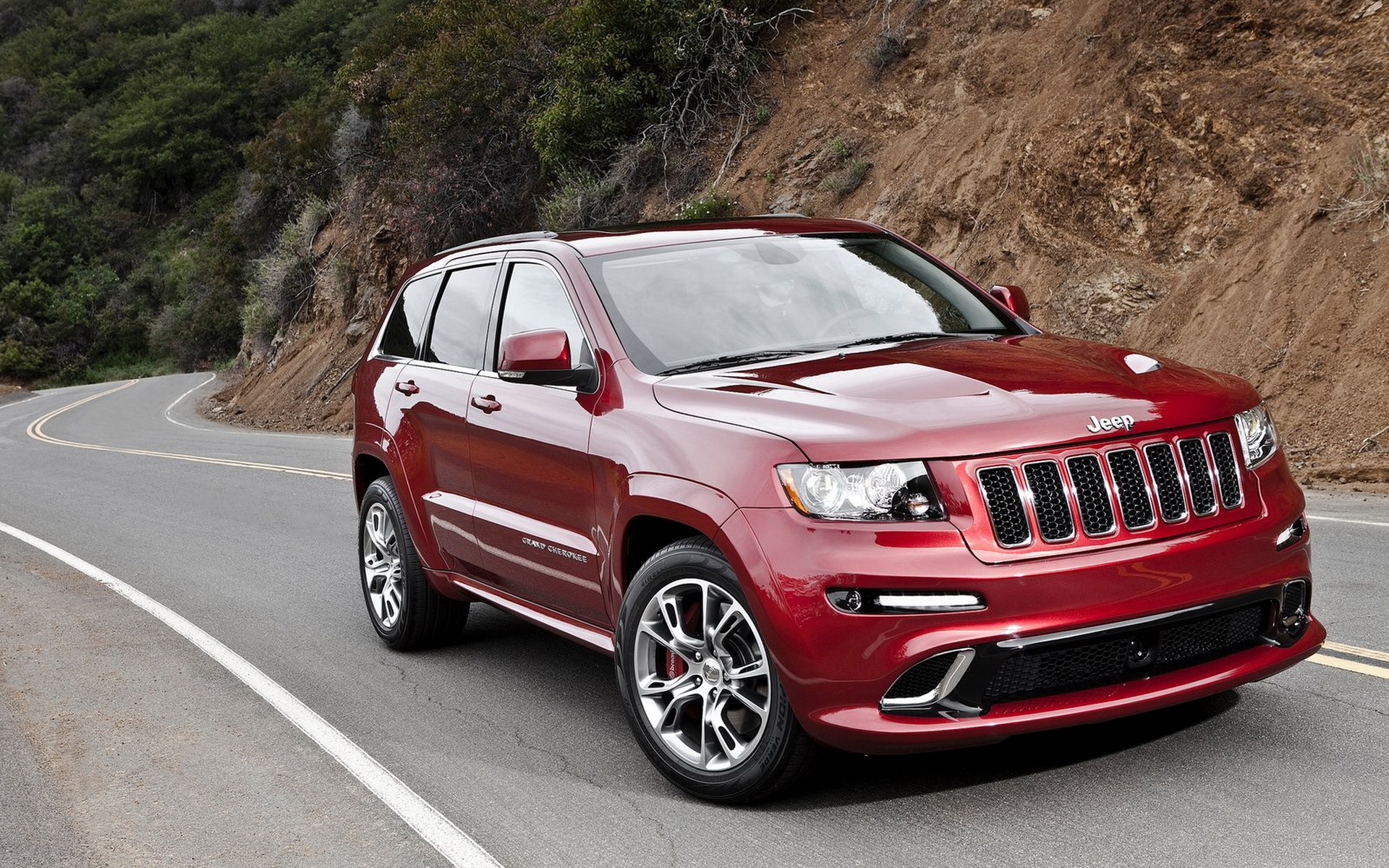 Jeep Grand Cherokee SRT8 wallpapers and images   wallpapers pictures