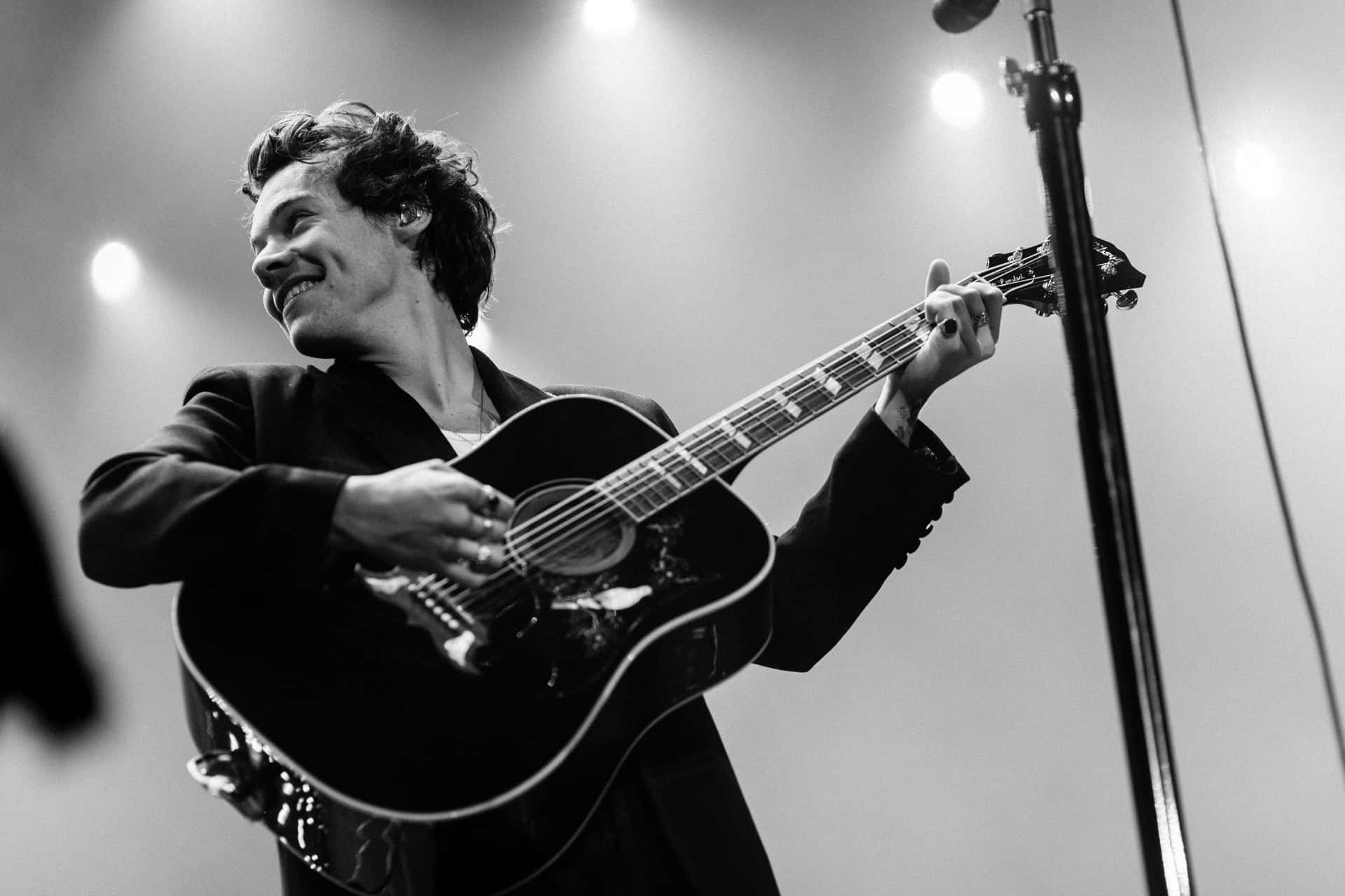 Guitar And Harry Styles Black White Wallpaper