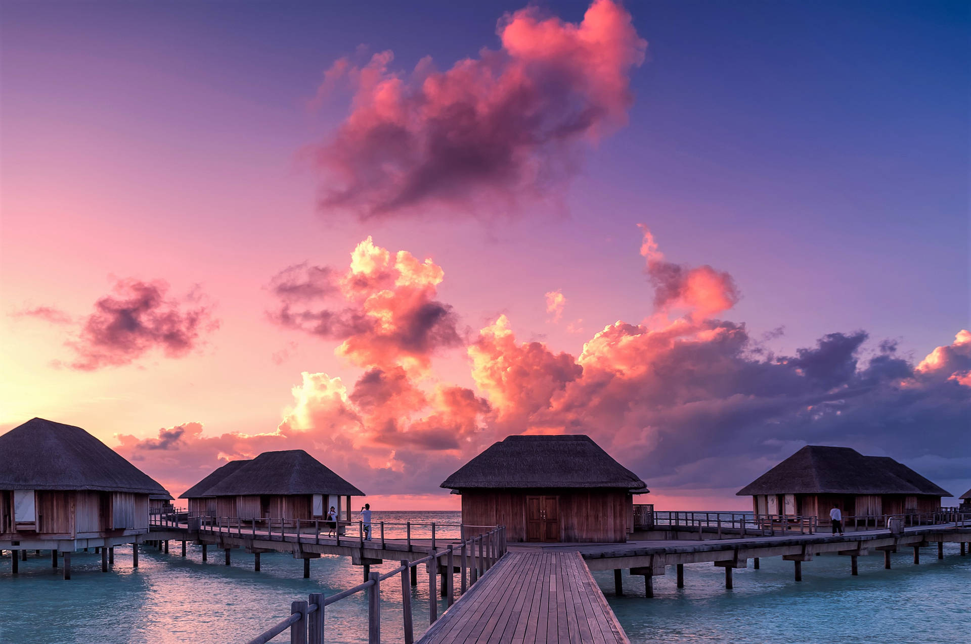 Maldives Cloudy Sunset In Kani Pdrgyjj2lfd06si2 Wallpaper