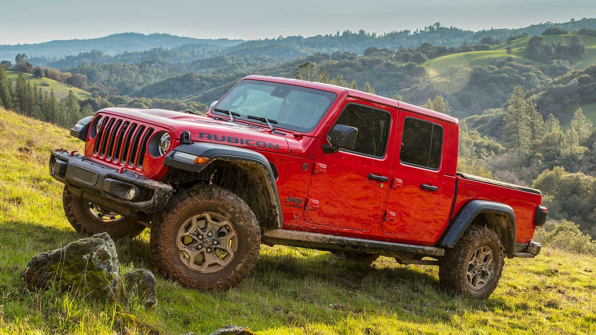 These Jeep Gladiator Photos Are Straight Up Off Road Porn