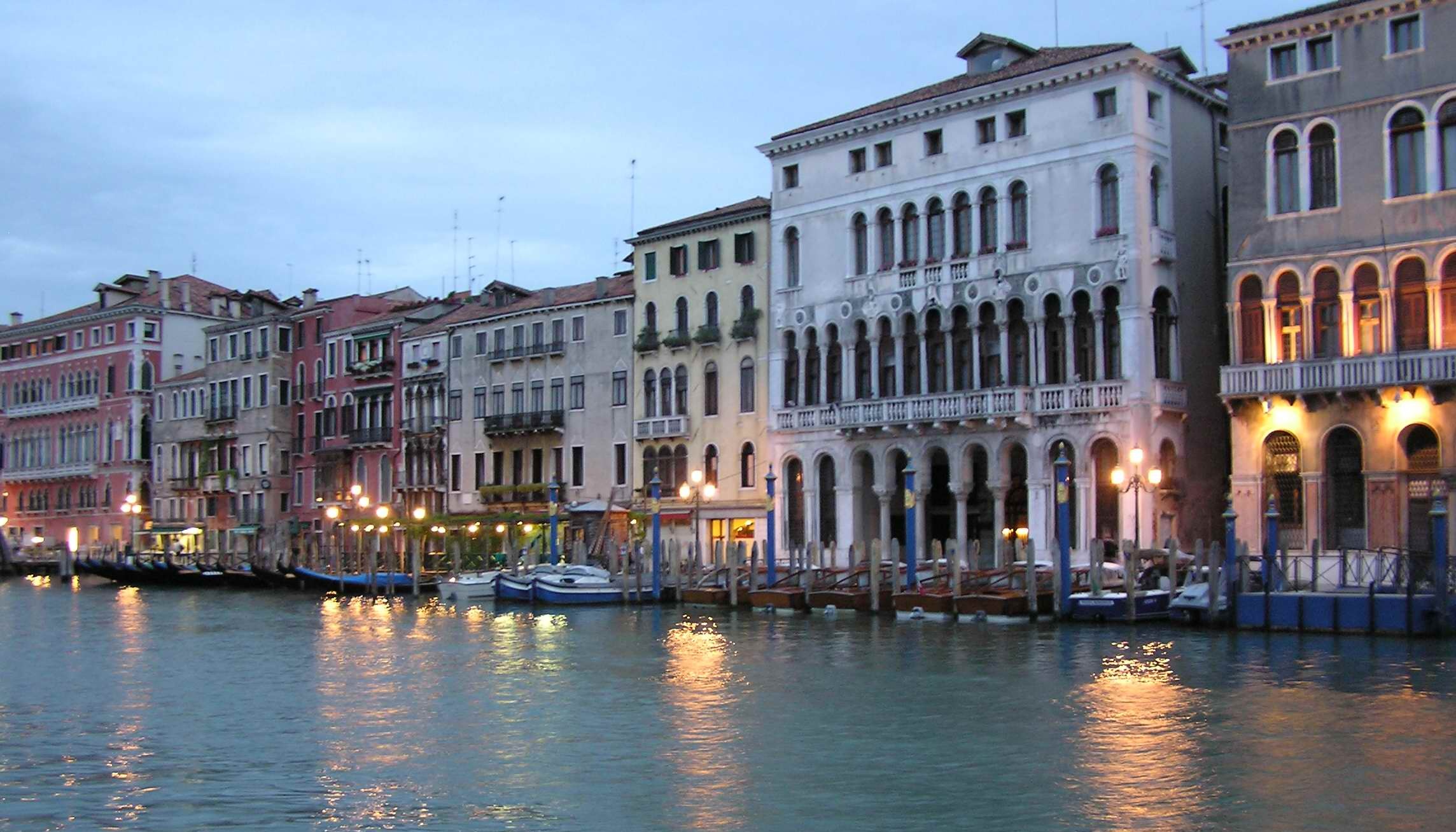 Venice In Italy Desktop Wallpaper
