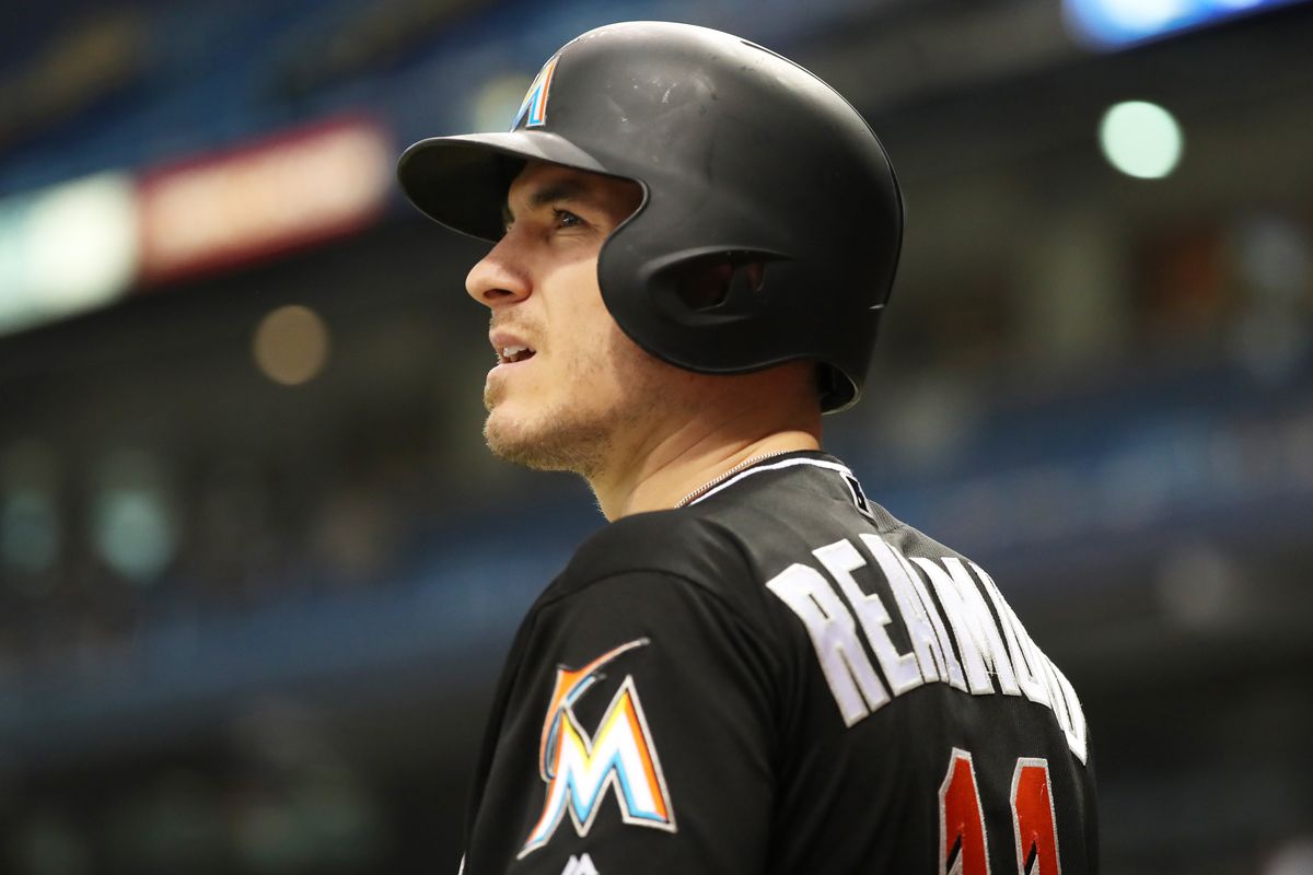 Phillies Trade For J T Realmuto Nosebleed Sports