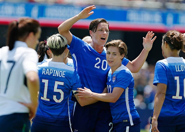 Forward Abby Wambach 20 of the United States 590x421
