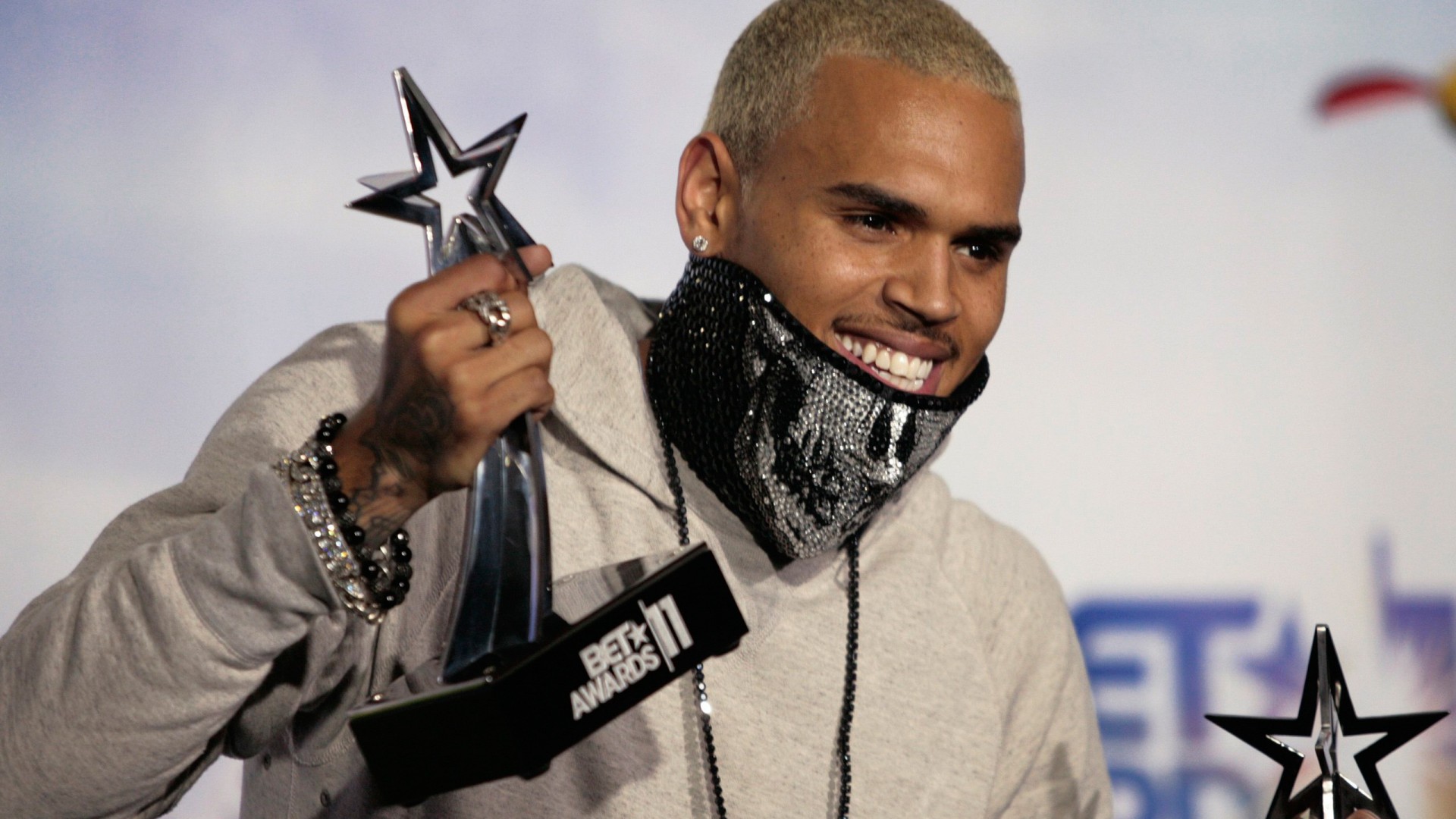 Chris Brown Wallpaper HD Image Celebrity High