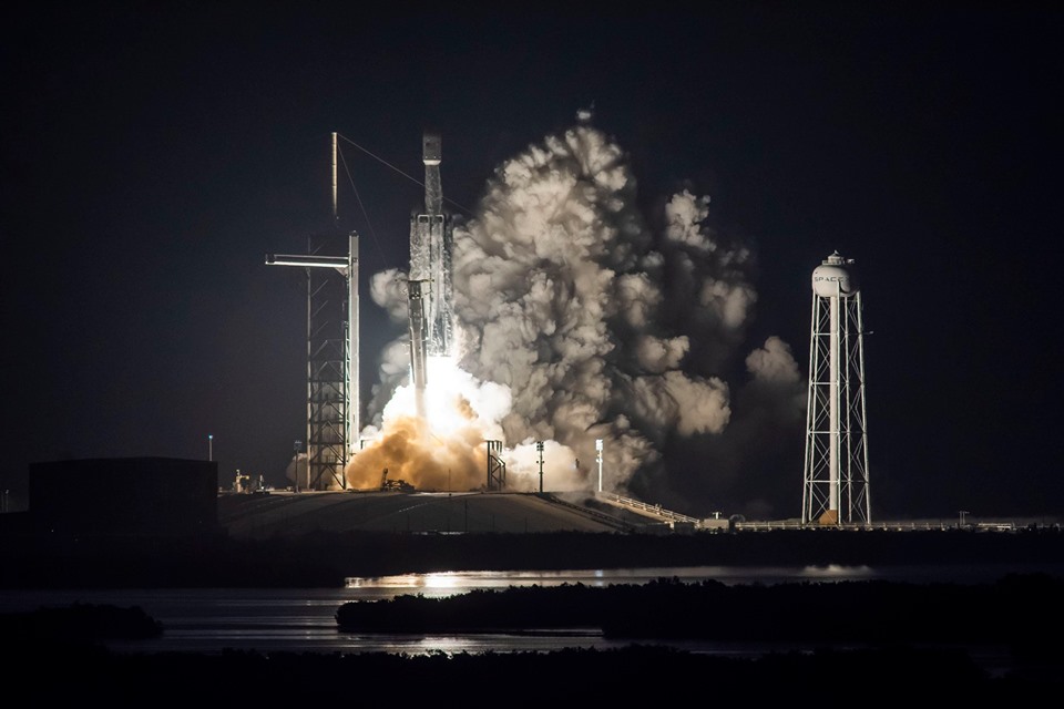 More Photos From Spacex S First Falcon Heavy Night Launch