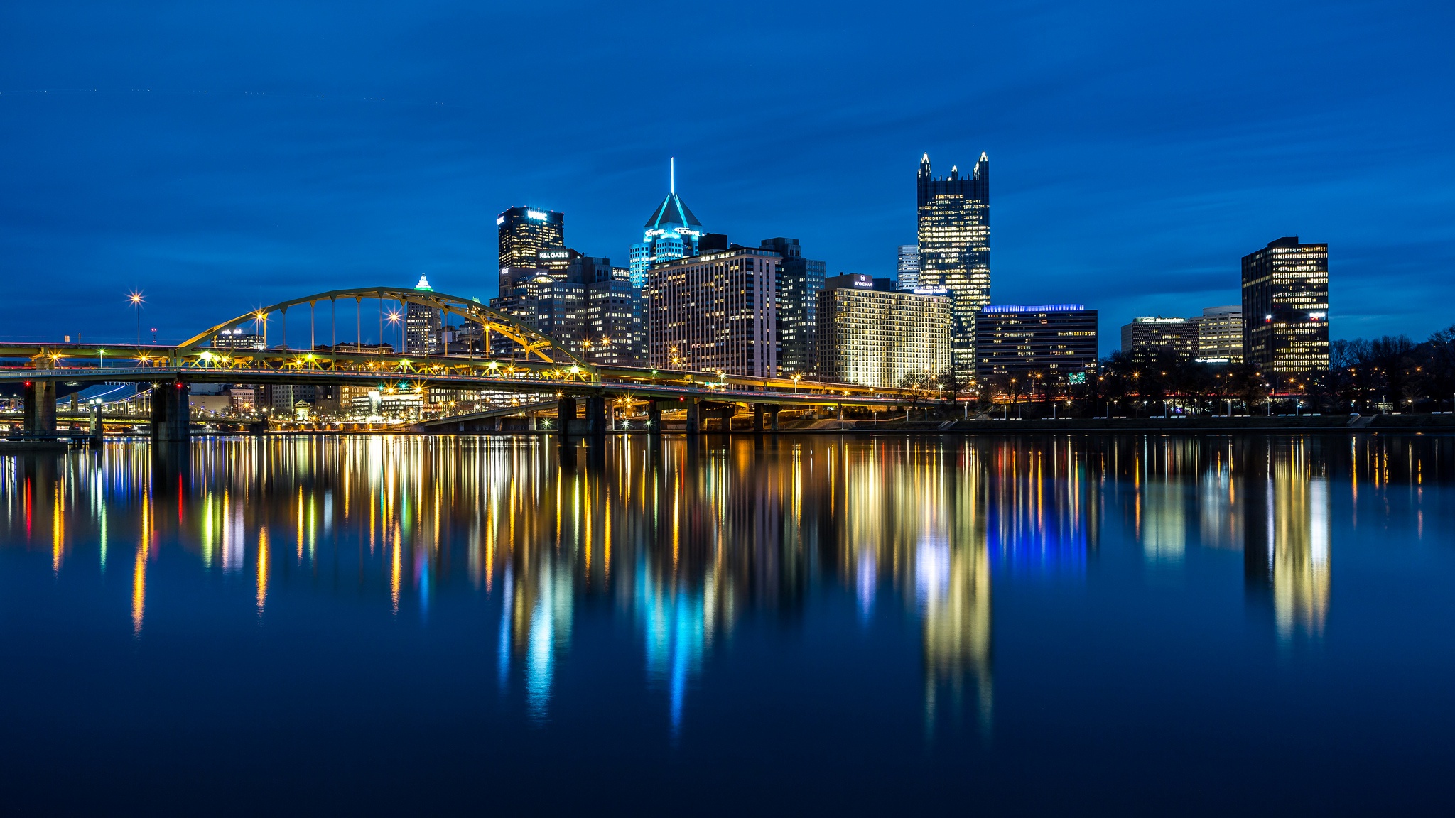 Building Skyscraper Night Reflection City Usa Man Made Wallpaper