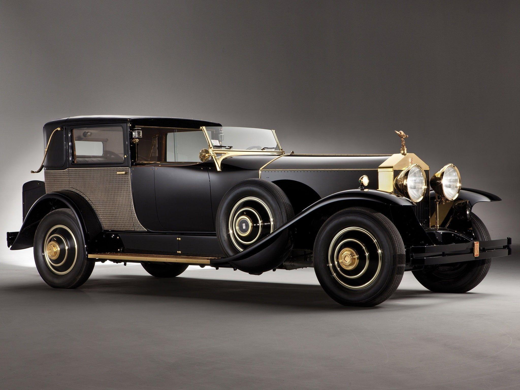 Classic Black And Gold Rolls Royce Car Auto