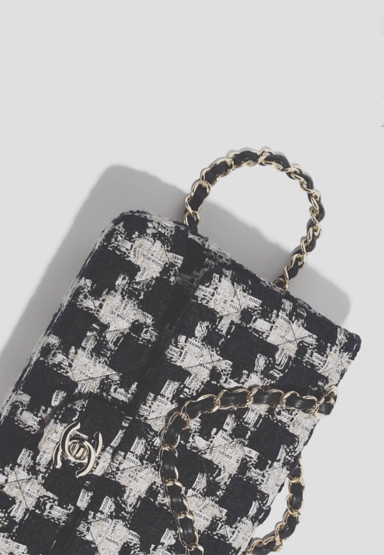 Chanel Aesthetic Wallpaper