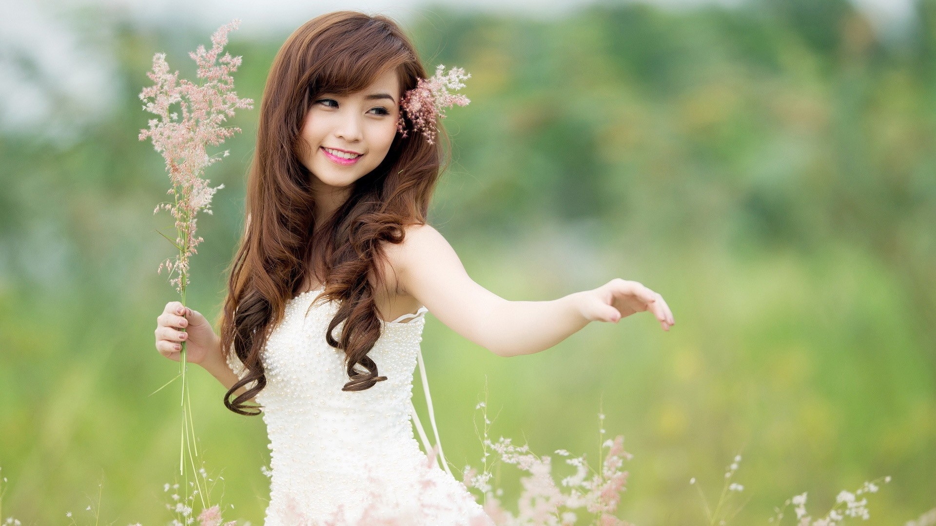 HD Cute Asian Wallpaper