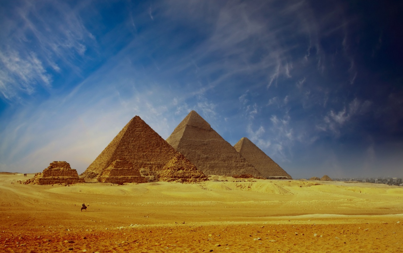 Pyramids Of Giza Cairo Egypt Wallpaper