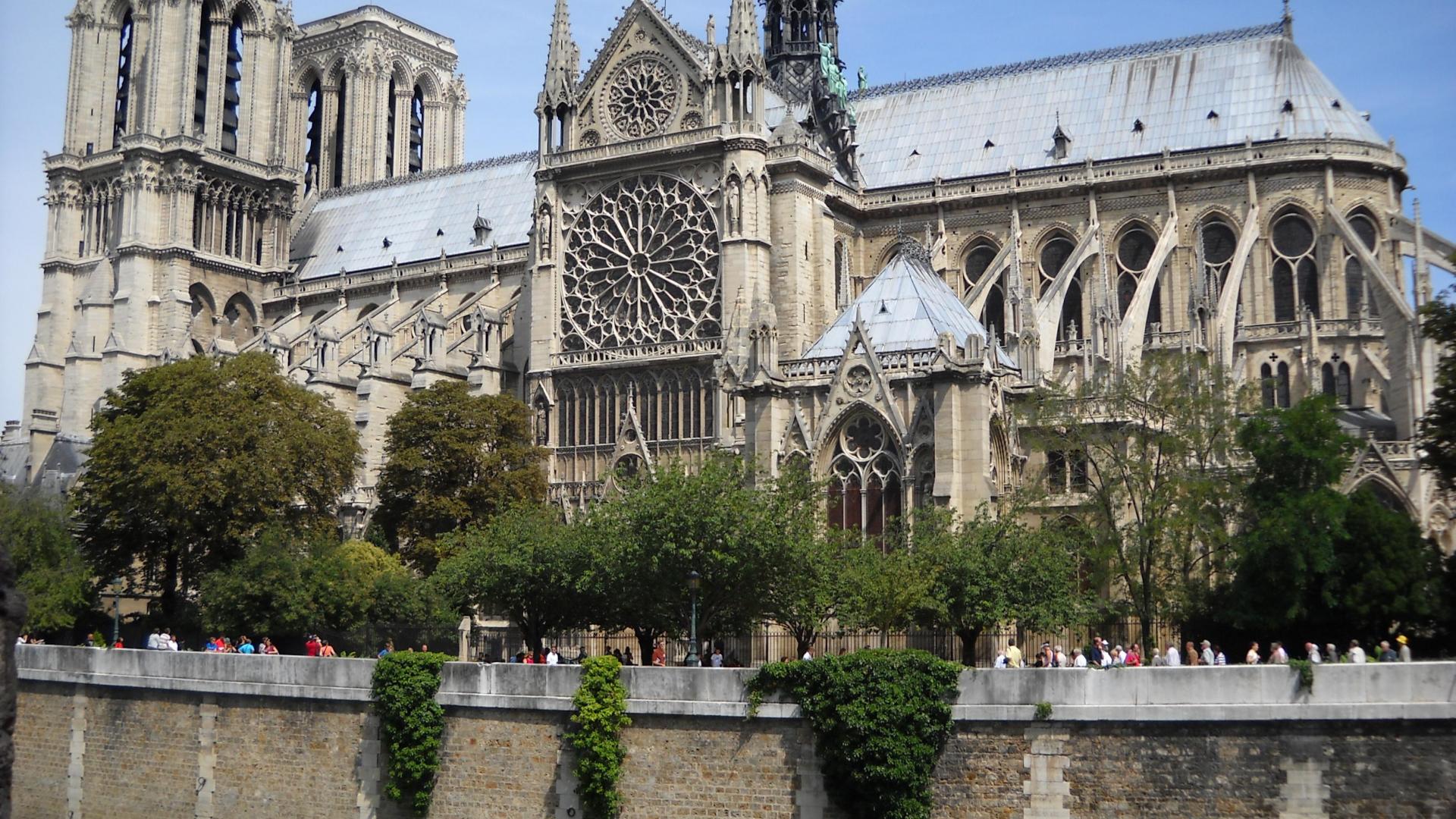 Catedrala Notre Dame Din Paris Wallpaper HD