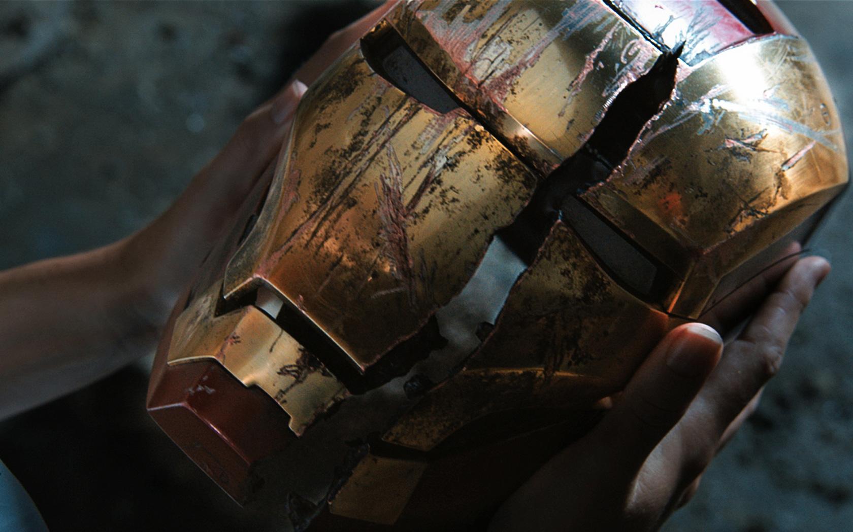 Free download Tony Stark Iron Man 3 movie scene wallpaper