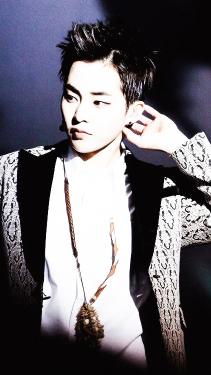 Exo Xiumin Wallpaper Requested By Anon Please Kpop