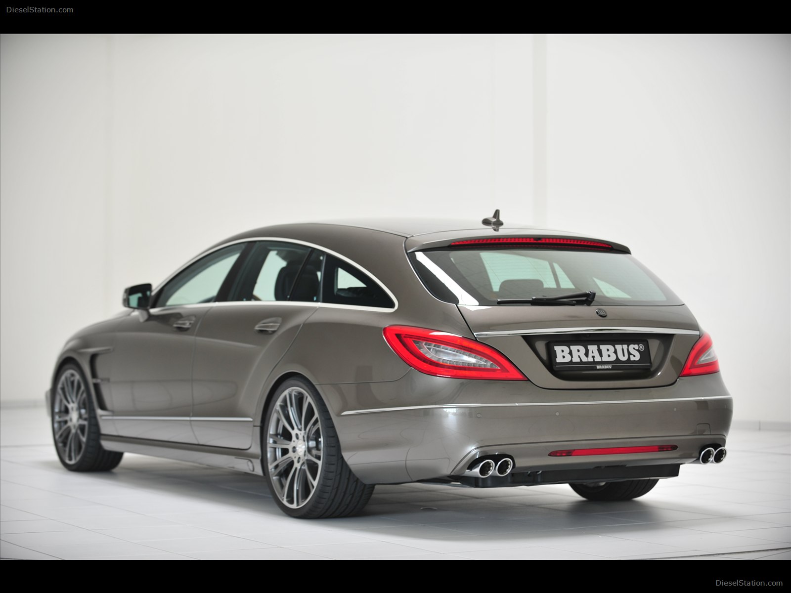 Brabus Mercedes Cls Shooting Brake Exotic Car Wallpaper Of