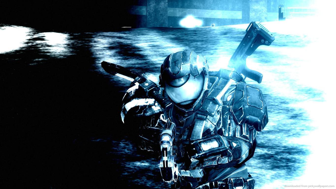 Master Chief In Blue Background Wallpaper