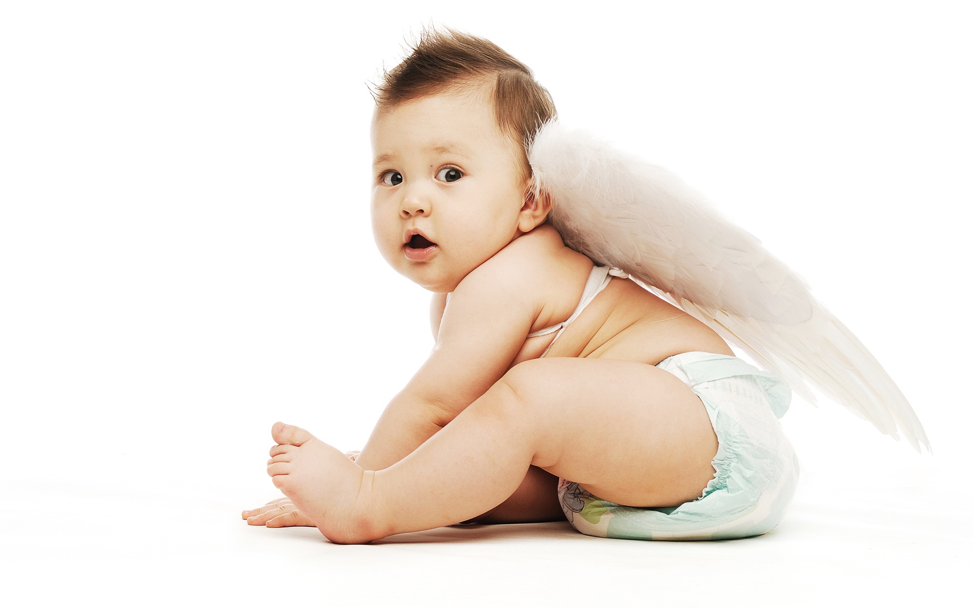 Wallpaper Of Cute Baby Angel With Wing World