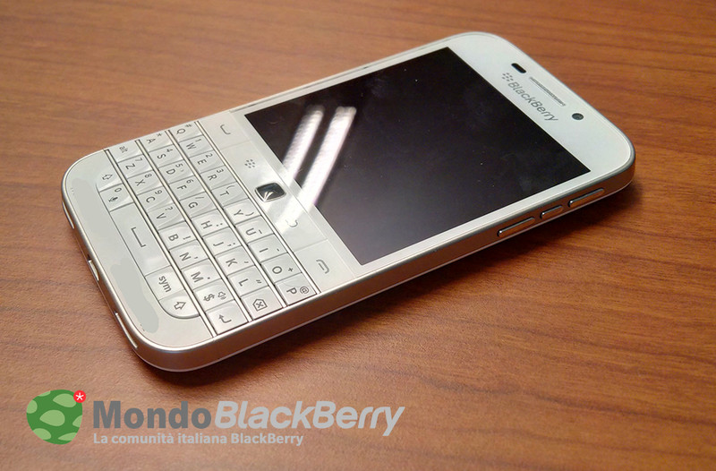Blackberry Classic In White Caught On Camera Crackberry