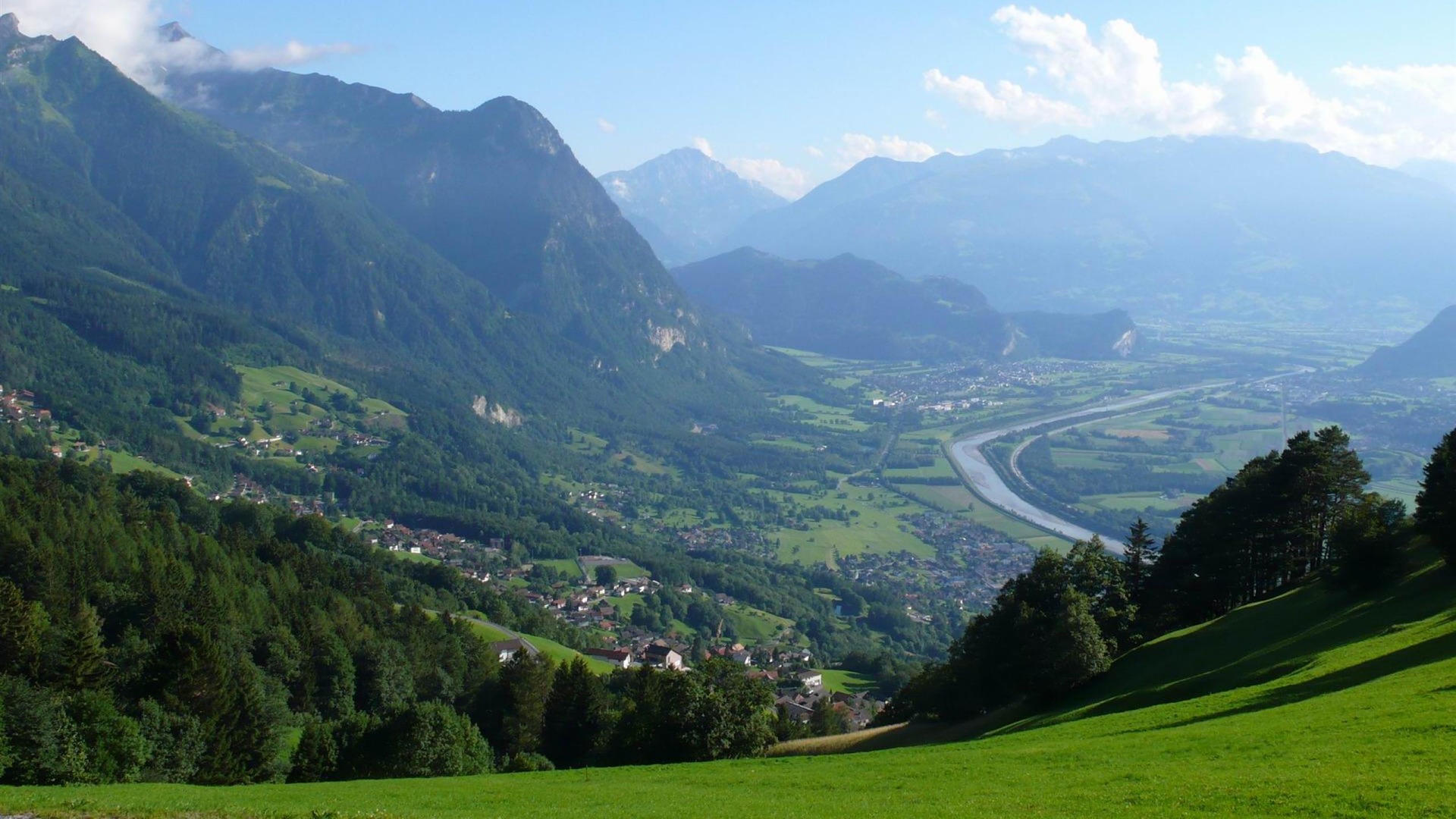 Liechtenstein Travel Photography Wallpaper