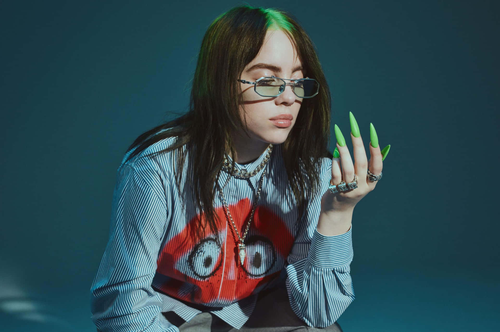 Billie Eilish Laptop Wallpaper