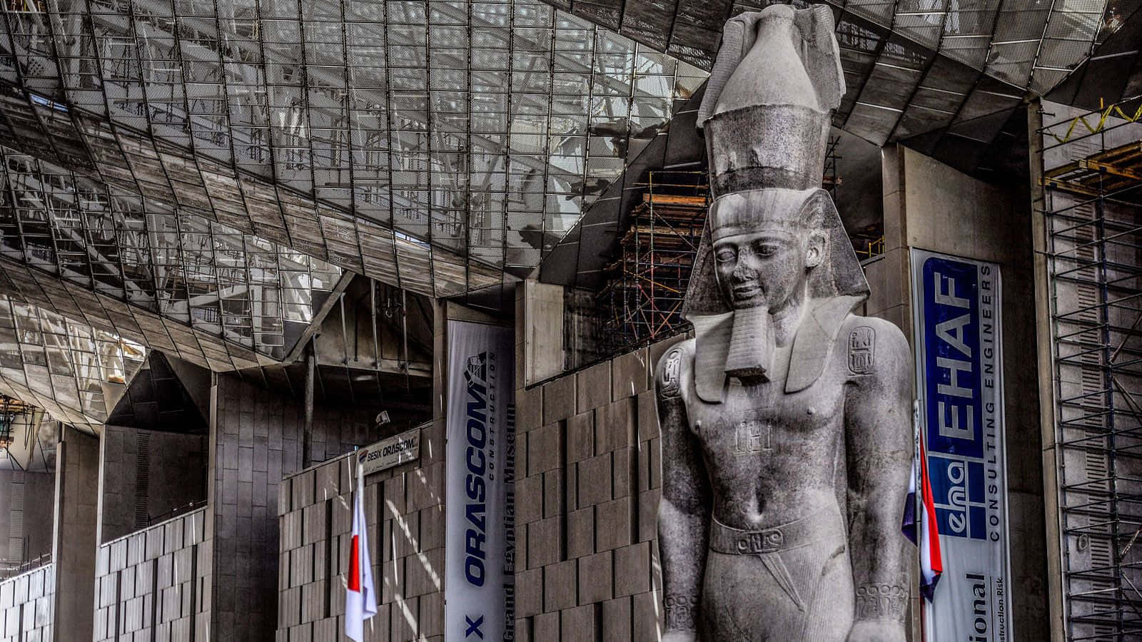 Grand Hall Of Egyptian Museum Wallpaper