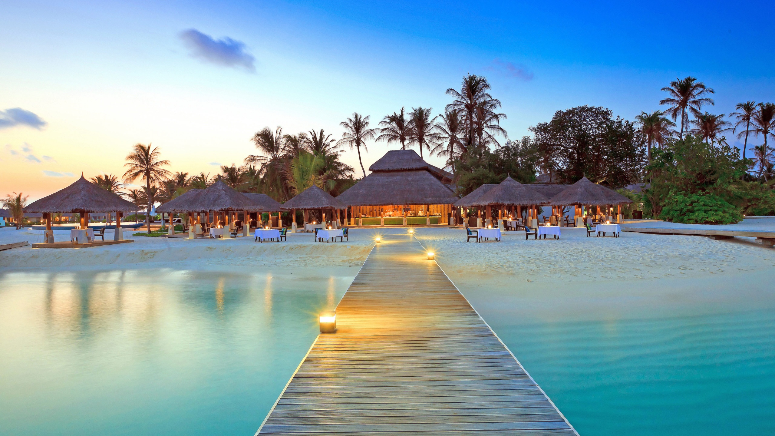 Maldive Islands Resort X
