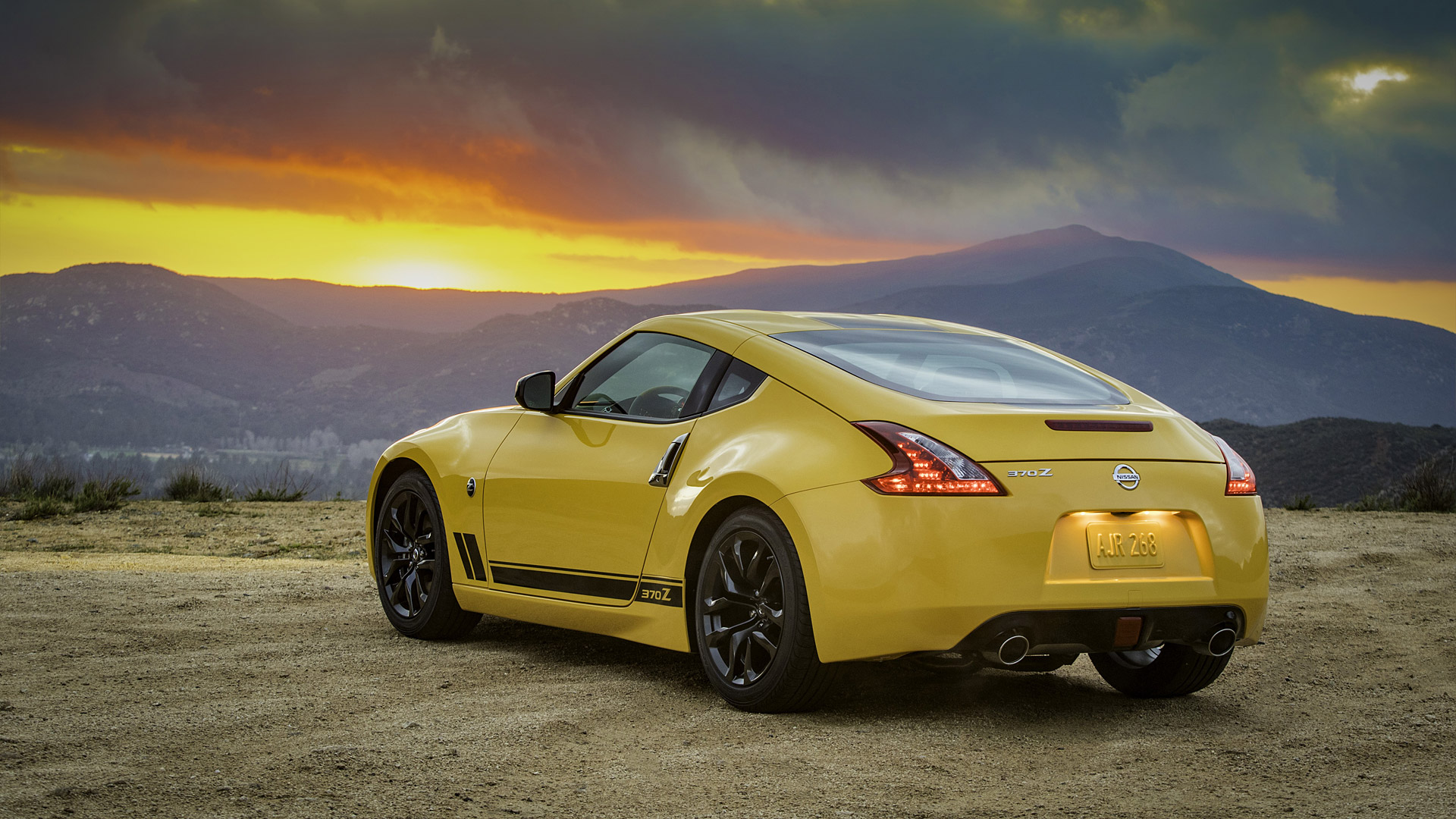 Nissan 370z Heritage Edition Wallpaper HD Image Wsupercars