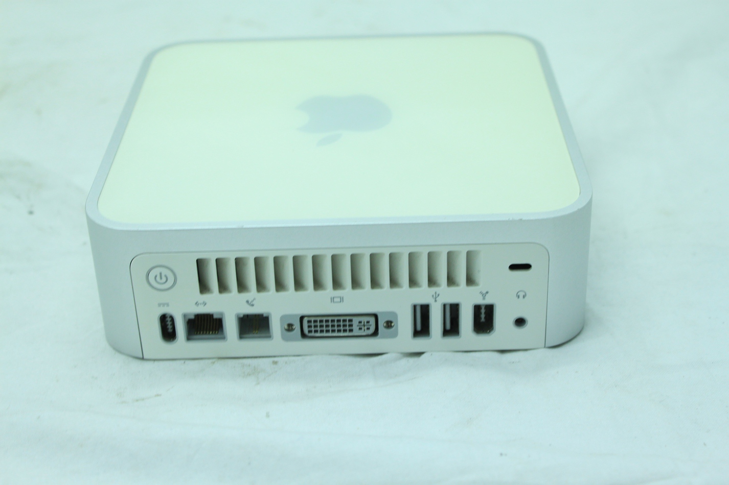 apple mac mini computer a1176 2006