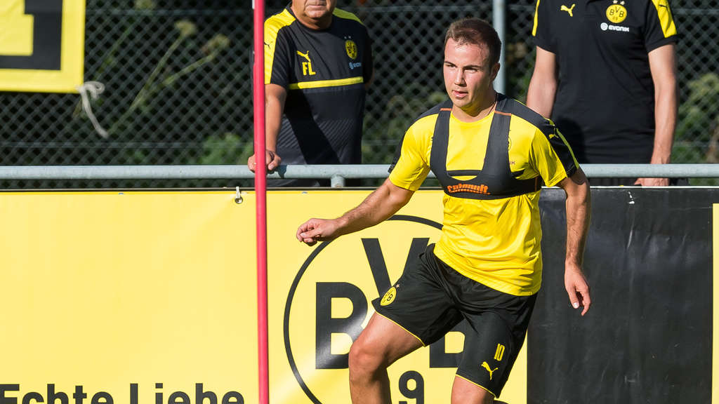 Borussia Dortmund Mario G Tze Glaubt An Erfolge Fu Ball