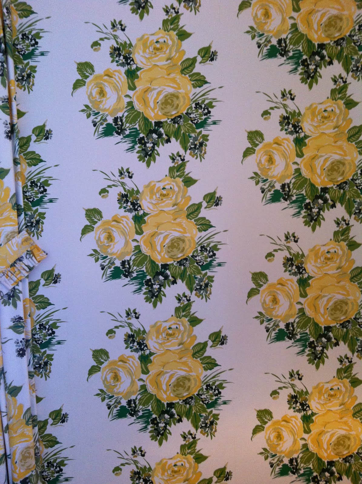 Rincess Grace Rose Wallpaper By Carleton Varney In Our Hotel Bedroom