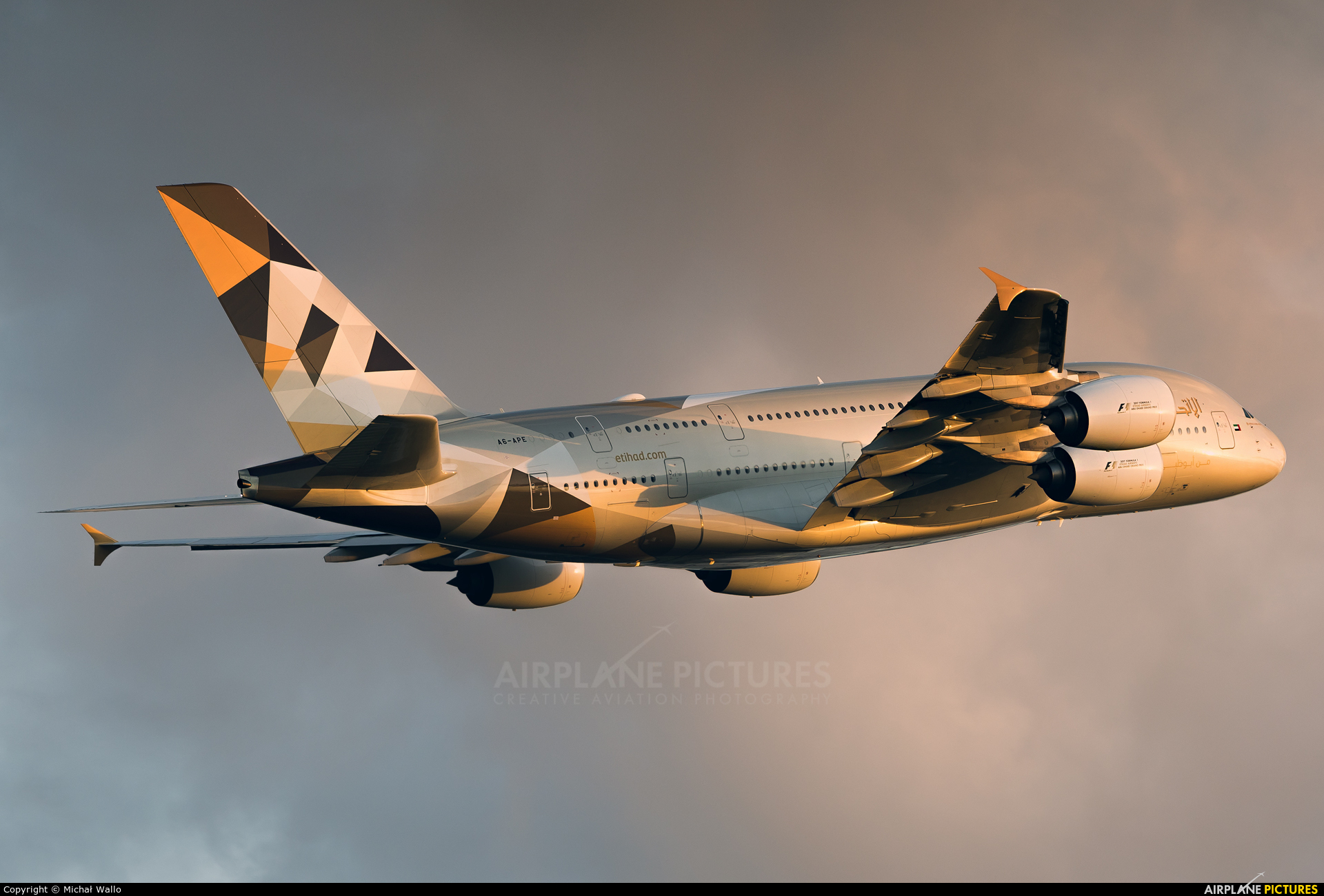 Etihad Airways A6 Ape Aircraft At London A380 Wallpaper