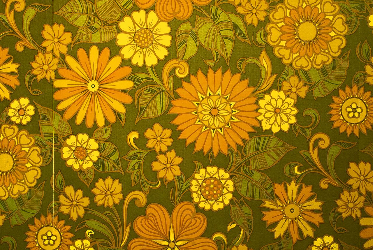 This Is A Typical Design For Wallpaper In The 1960s Acpanied By